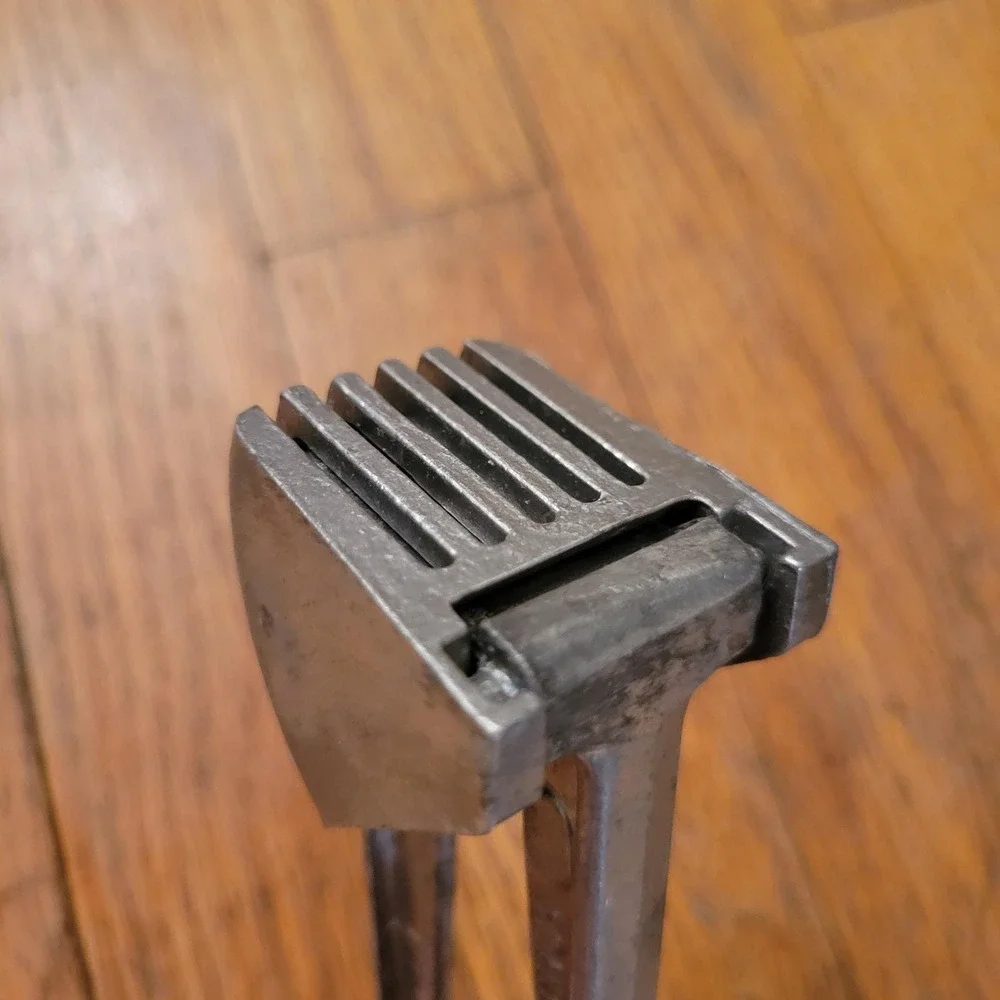 Vintage France Garlic Press‎ Silver Aluminum Manual Mincer Tool Kitchen Gift